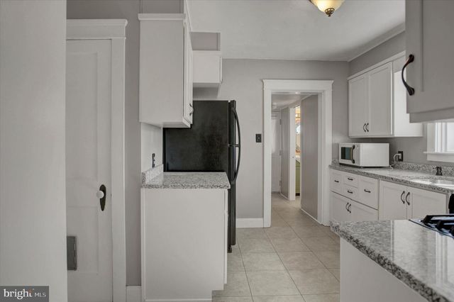 315 MEADE AVE, Hanover, PA 17331