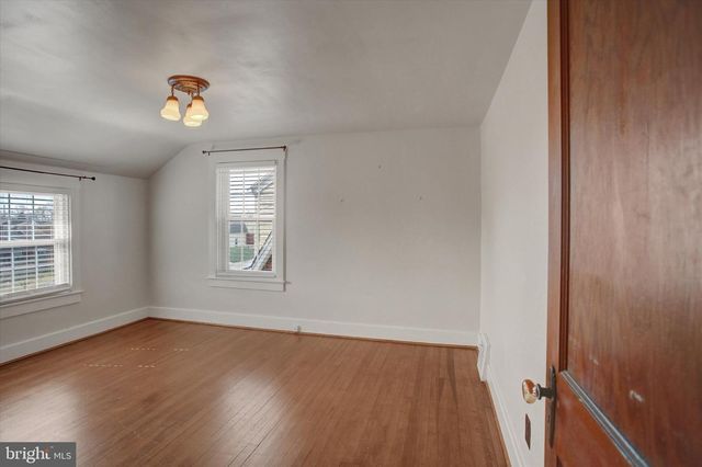 315 MEADE AVE, Hanover, PA 17331