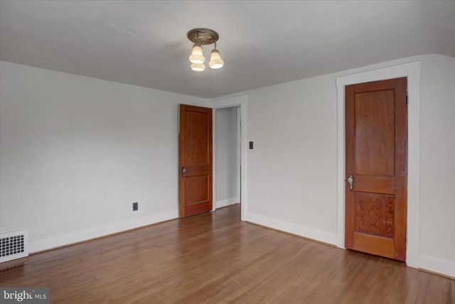 315 MEADE AVE, Hanover, PA 17331