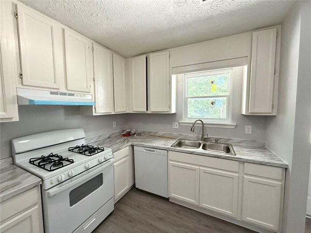 3628 N Hopkins Court, Powder Springs, GA 30127