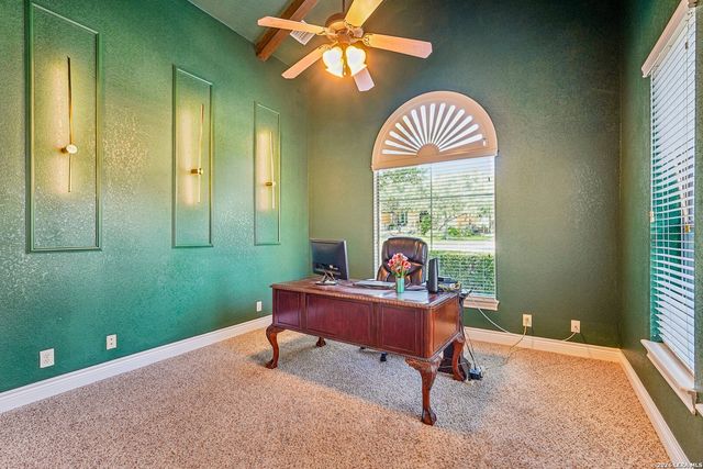 406 Pueblo Pintado, Helotes, TX 78023
