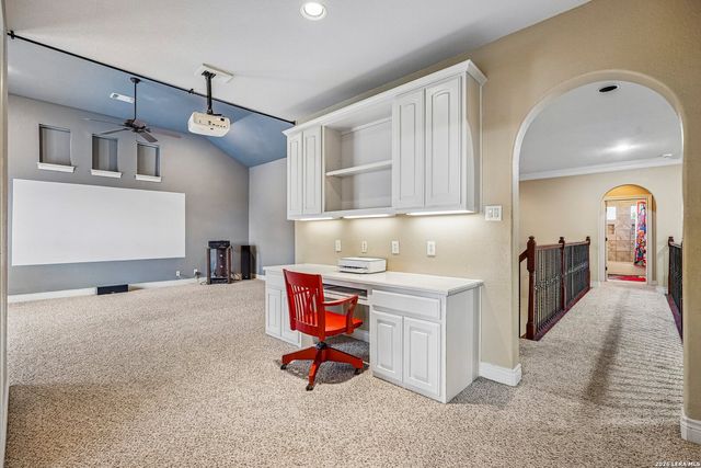 406 Pueblo Pintado, Helotes, TX 78023