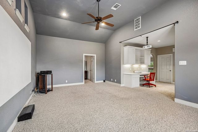 406 Pueblo Pintado, Helotes, TX 78023