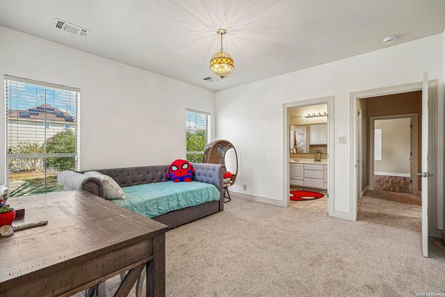 406 Pueblo Pintado, Helotes, TX 78023