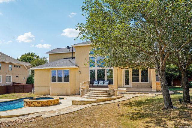 406 Pueblo Pintado, Helotes, TX 78023