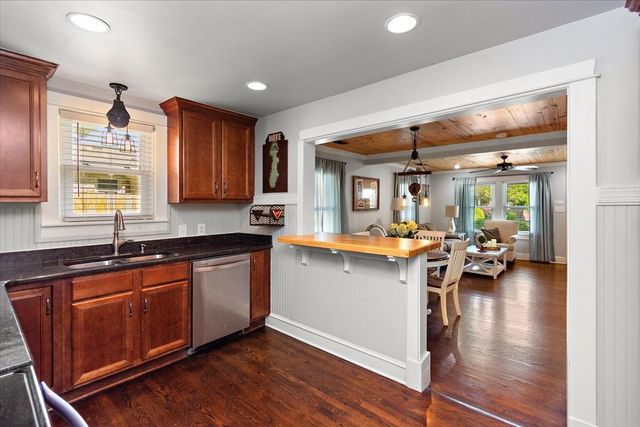 110 Battlefield Dr, Franklin, TN 37064