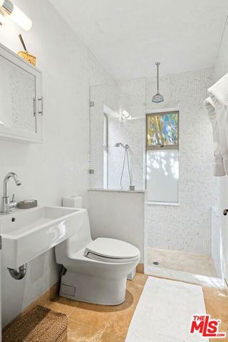 420 Alta Avenue, Santa Monica, CA 90402