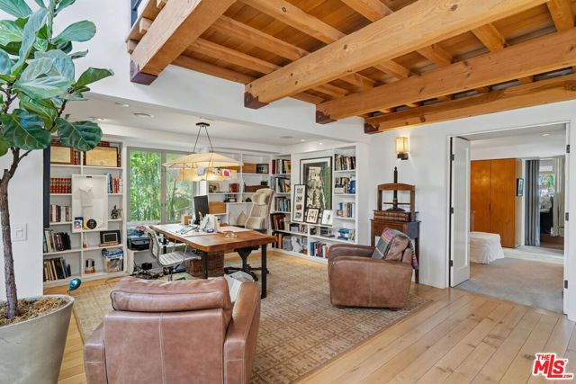 420 Alta Avenue, Santa Monica, CA 90402