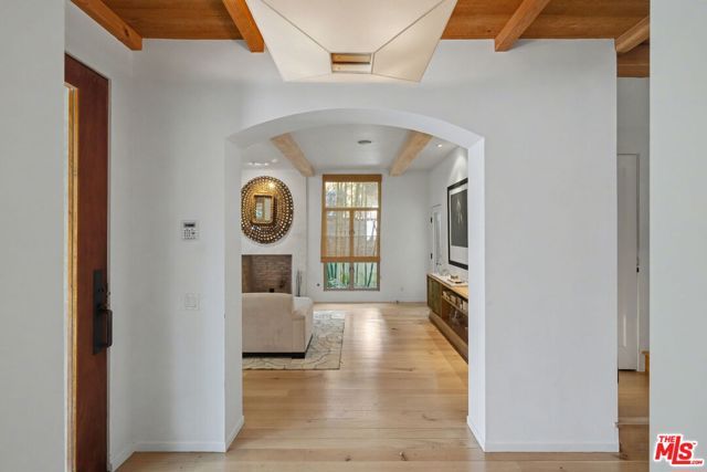 420 Alta Avenue, Santa Monica, CA 90402