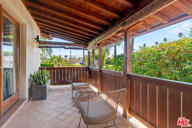 420 Alta Avenue, Santa Monica, CA 90402