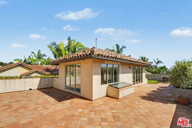 420 Alta Avenue, Santa Monica, CA 90402