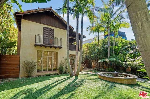 420 Alta Avenue, Santa Monica, CA 90402