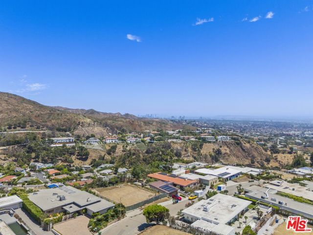 16647 Charmel Lane, Pacific Palisades (los Angeles), CA 90272