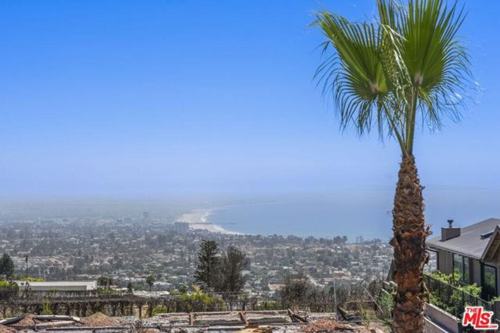 16647 Charmel Lane, Pacific Palisades (los Angeles), CA 90272