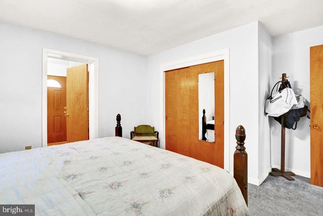 130 DRIES RD, Reading, PA 19605