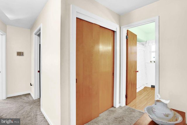 130 DRIES RD, Reading, PA 19605