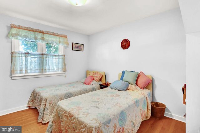 130 DRIES RD, Reading, PA 19605