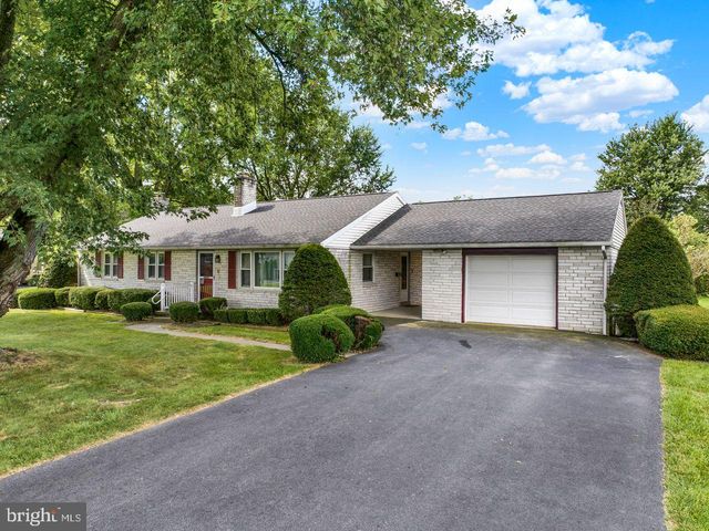 130 DRIES RD, Reading, PA 19605