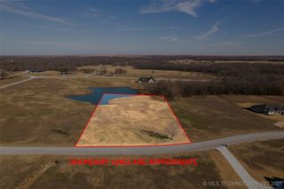 18 N 3994 Lane, Ramona, OK 74061