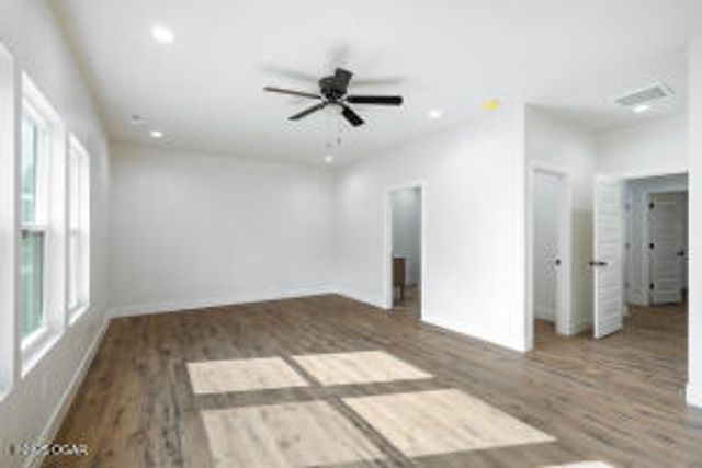 17 Builders Lane, Anderson, MO 64831