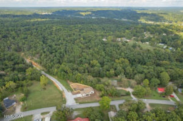 17 Builders Lane, Anderson, MO 64831