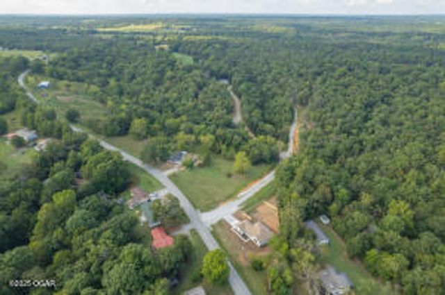 17 Builders Lane, Anderson, MO 64831