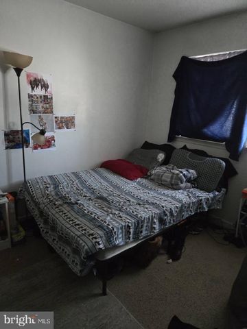 250 E BRAEBURN DR, Smyrna, DE 19977