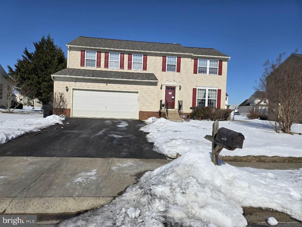 250 E BRAEBURN DR, Smyrna, DE 19977