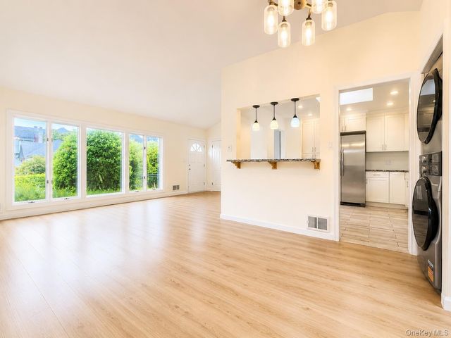 3 Soundview Street, New Rochelle, NY 10805