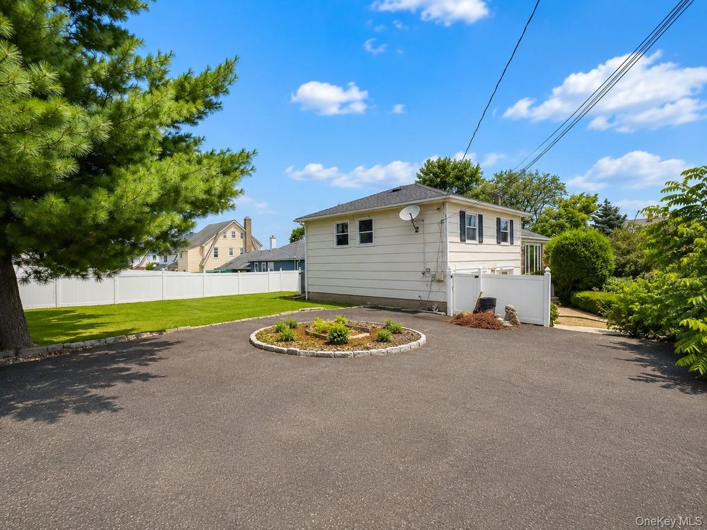 3 Soundview Street, New Rochelle, NY 10805 — photo 3