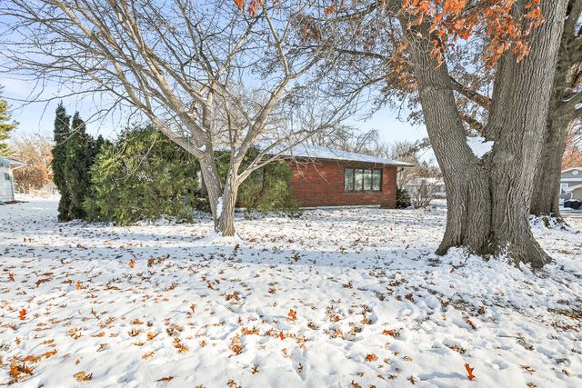 716 Elm Street, Pella, IA 50219