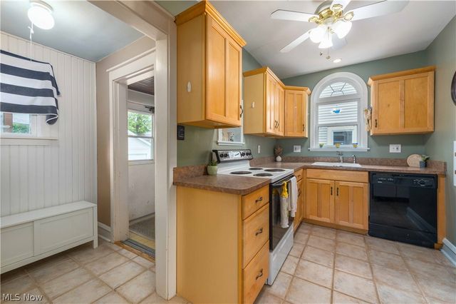 1314 Belle Avenue, Lakewood, OH 44107