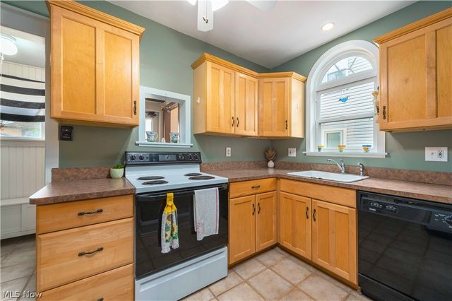 1314 Belle Avenue, Lakewood, OH 44107