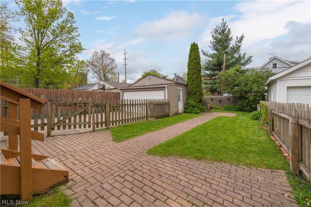 1314 Belle Avenue, Lakewood, OH 44107