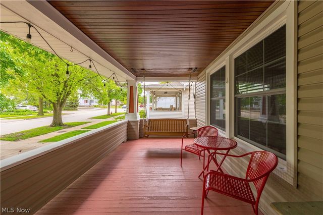 1314 Belle Avenue, Lakewood, OH 44107