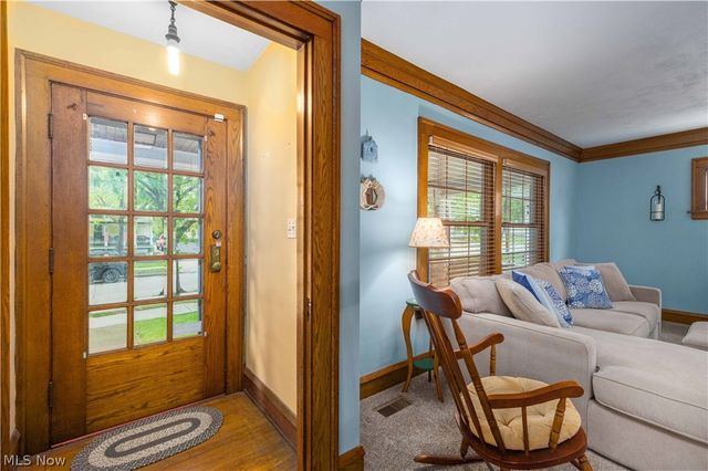 1314 Belle Avenue, Lakewood, OH 44107