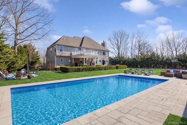 51 Savanna Circle, Mount Sinai, NY 11766