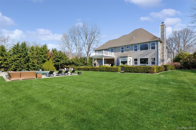 51 Savanna Circle, Mount Sinai, NY 11766