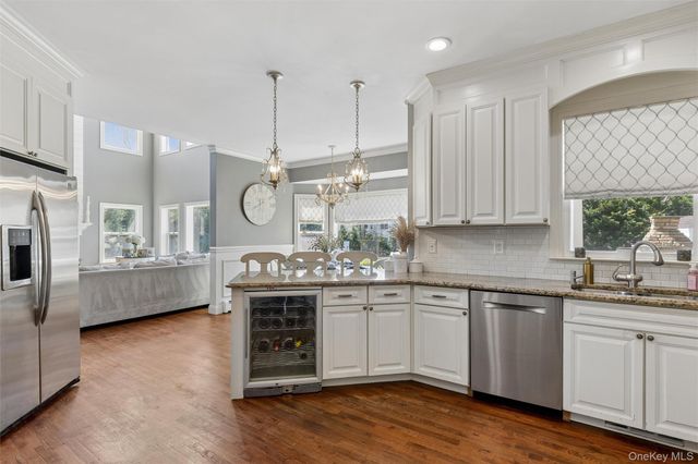 51 Savanna Circle, Mount Sinai, NY 11766