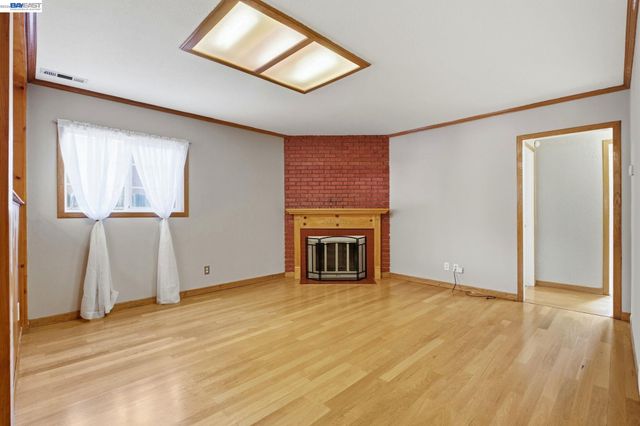 113 Lafayette Ave, Hayward, CA 94544