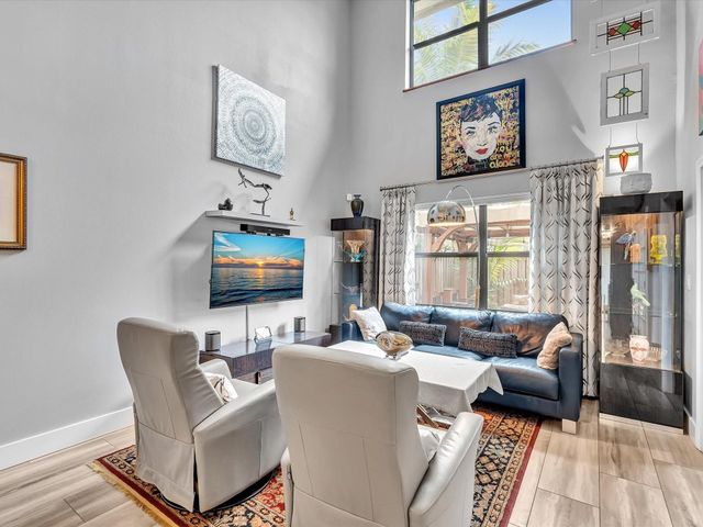 240 City View Drive 240, Fort Lauderdale, FL 33311