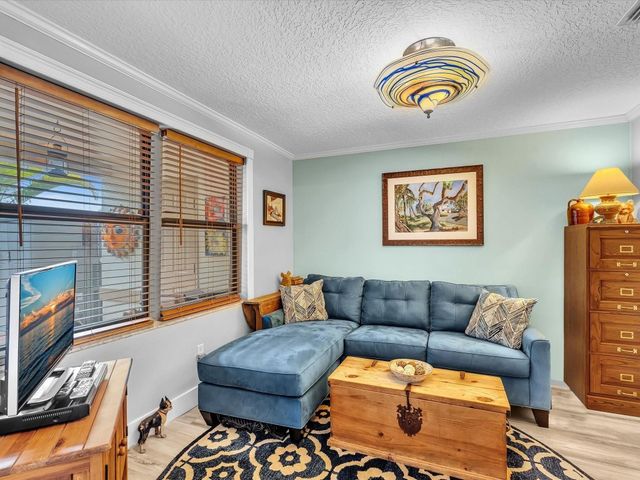 240 City View Drive 240, Fort Lauderdale, FL 33311