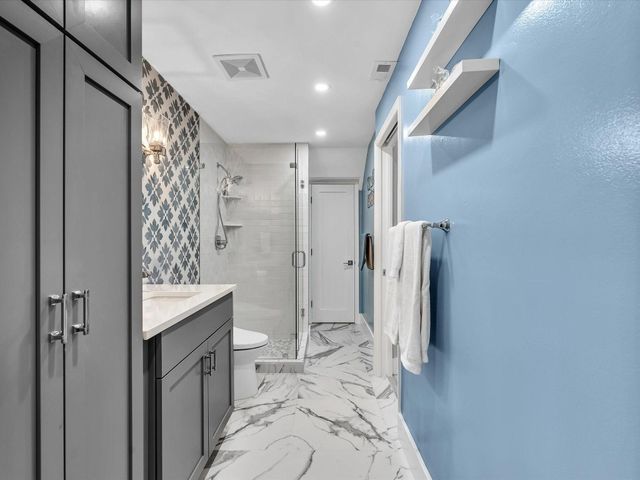 240 City View Drive 240, Fort Lauderdale, FL 33311