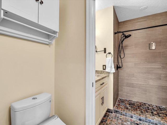 240 City View Drive 240, Fort Lauderdale, FL 33311