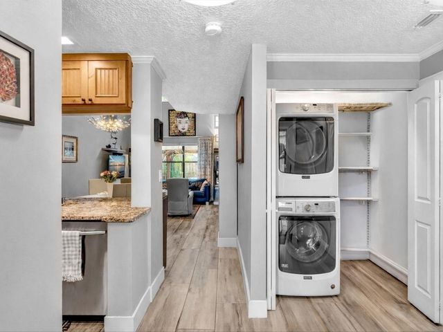 240 City View Drive 240, Fort Lauderdale, FL 33311