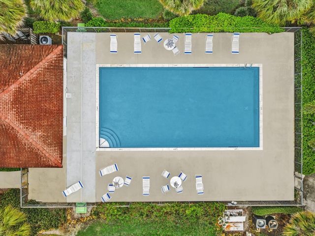 240 City View Drive 240, Fort Lauderdale, FL 33311