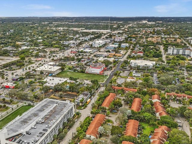 240 City View Drive 240, Fort Lauderdale, FL 33311