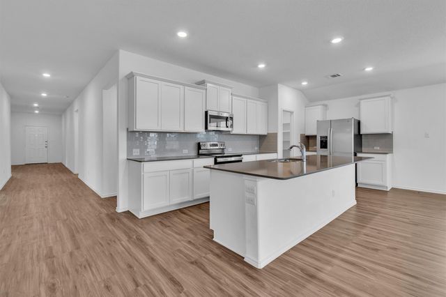 607 Bluejack WAY, Hutto, TX 78634