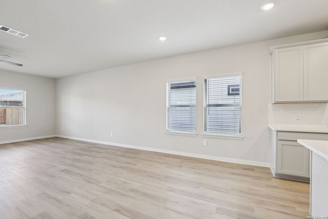 2915 Junction Bay, Converse, TX 78109