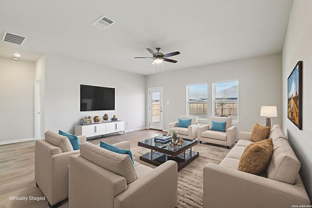 2915 Junction Bay, Converse, TX 78109